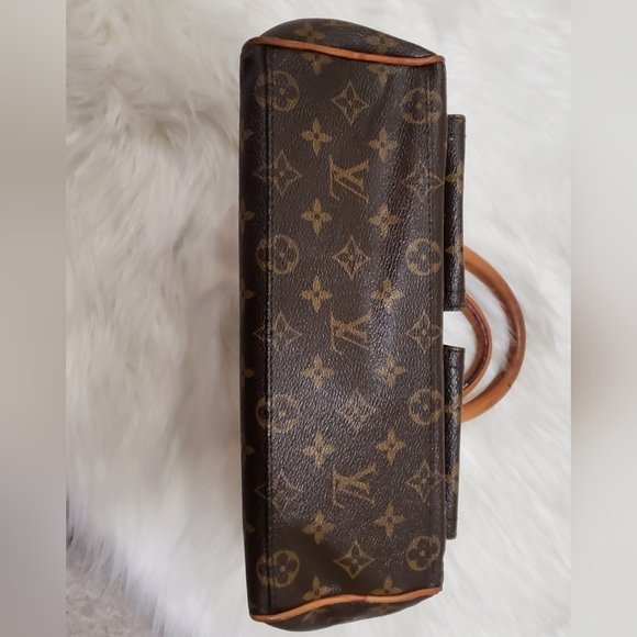 Louis Vuitton Manhattan Pm bag - Picture 6 of 15